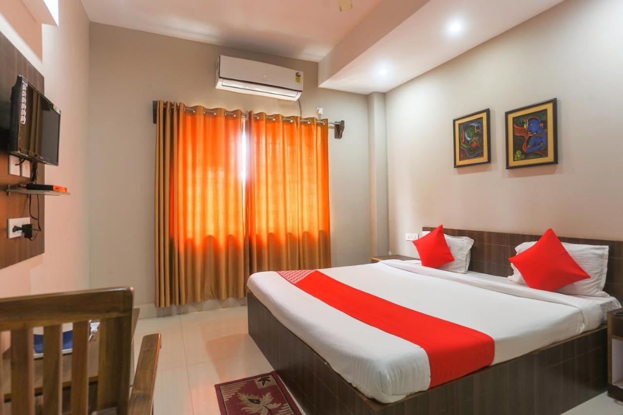 פורי Oyo 61586 Hotel Narmada Bhavan מראה חיצוני תמונה