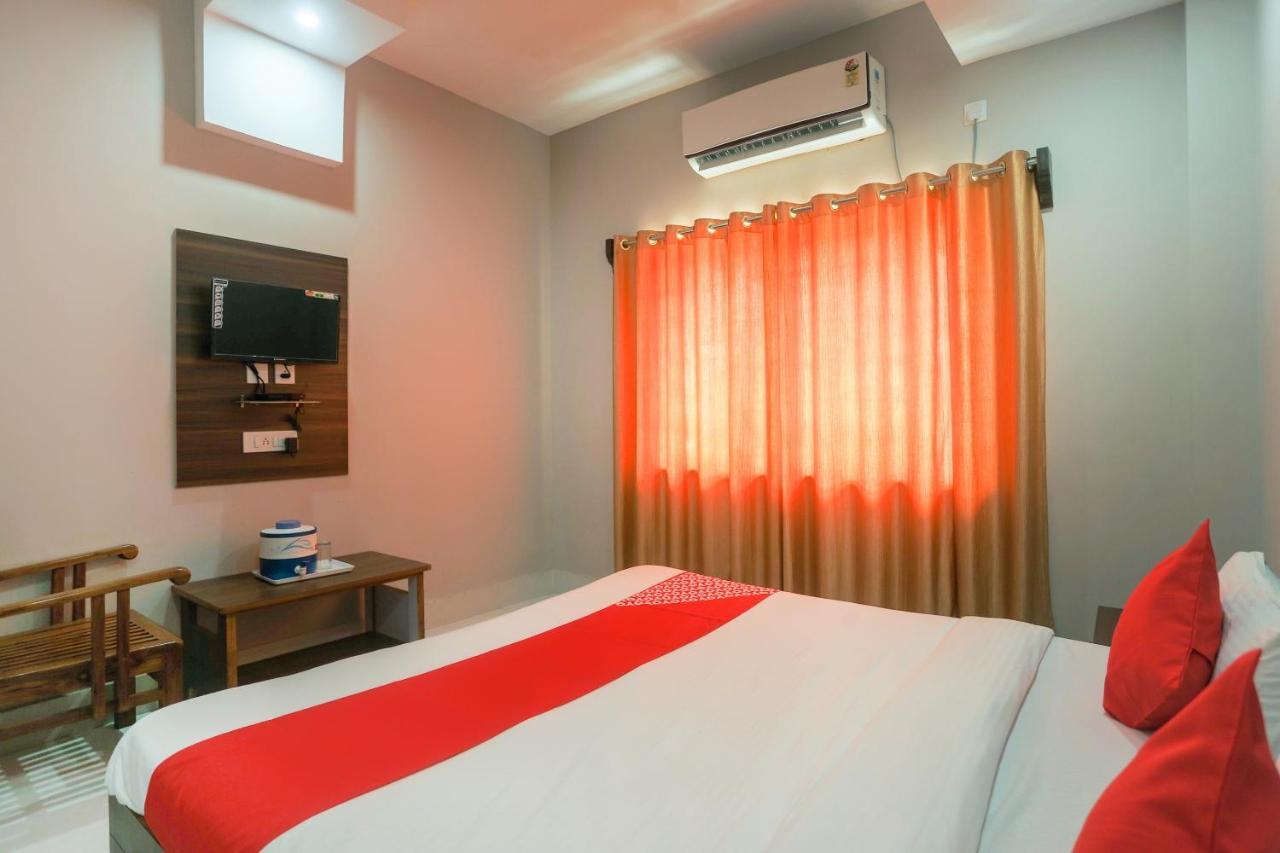 פורי Oyo 61586 Hotel Narmada Bhavan מראה חיצוני תמונה