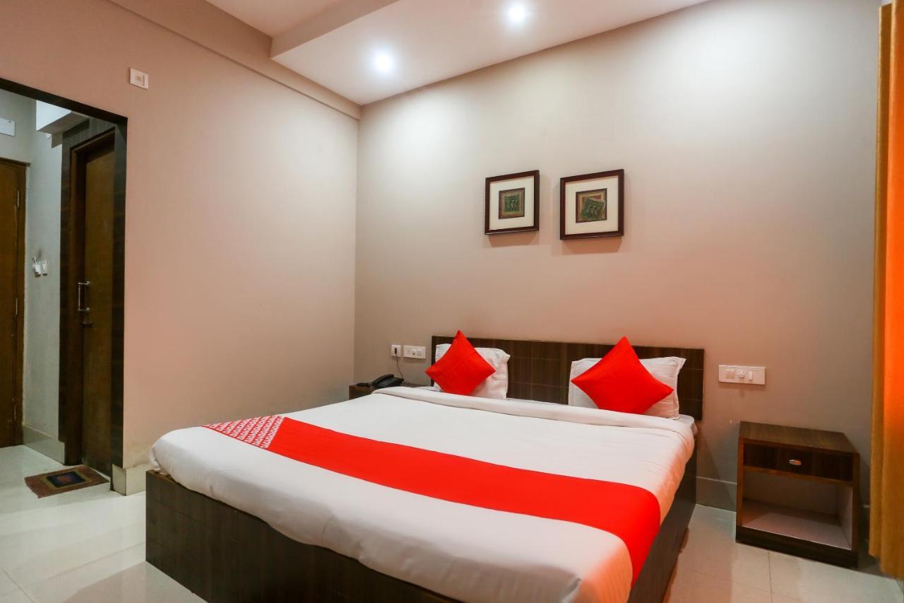 פורי Oyo 61586 Hotel Narmada Bhavan מראה חיצוני תמונה